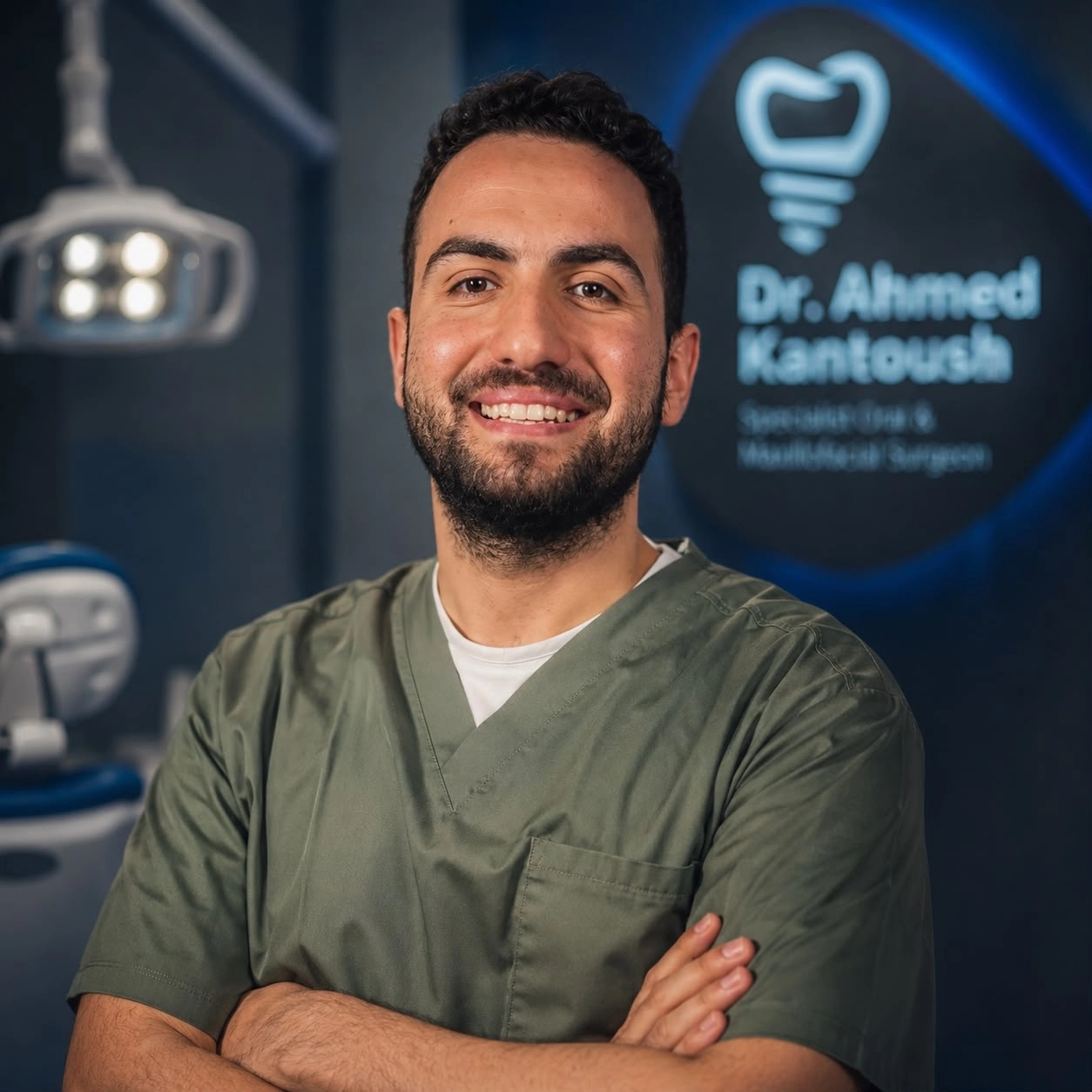 دكتور احمد قنطوش اخصائى جراحة الفم و الاسنان