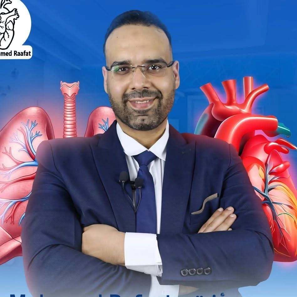دكتور محمد رأفت استشاري جراحة القلب و الصدر