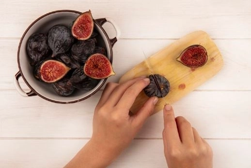 فوائد التين المجفف للجنس كيف يعزز الرغبة والقدرة الجنسية بطريقة طبيعية