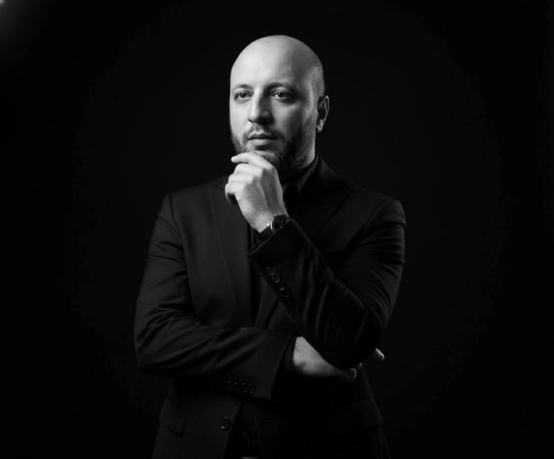 دكتور حسين محمد حسين لطب وجراحة الفم والأسنان