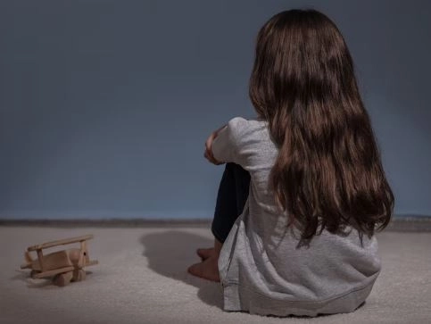 Living alone without a husband The pros and cons of single life and how to deal with loneliness