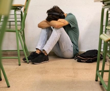 متلازمة ما بعد السجن الأسباب والعلامات والأعراض وطرق العلاج الفعّالة