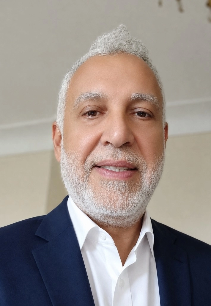 دكتور احمد عبد المنعم دكتوراه طب الاطفال