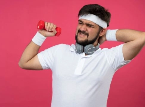 اعتلال العضلات المناعي مع النخر الأسباب والأعراض والعلاج