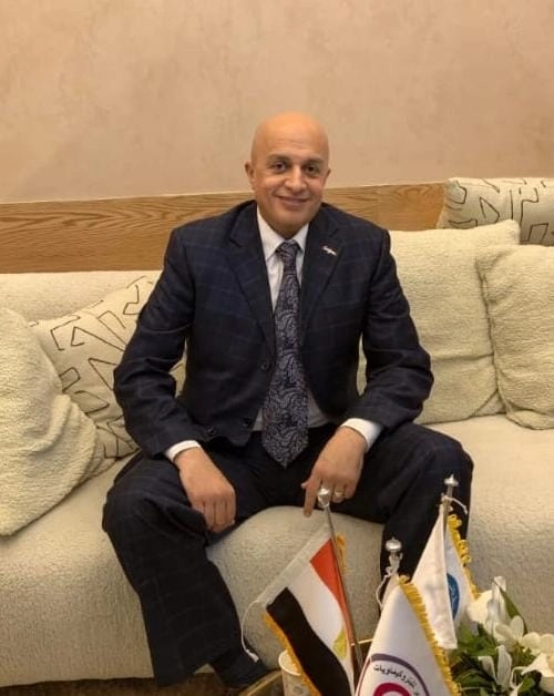 دكتور عمرو محمد مهدى إستشاري علاج السمنة و التغذية العلاجية