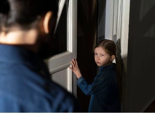 Causes of agoraphobia and how to overcome it