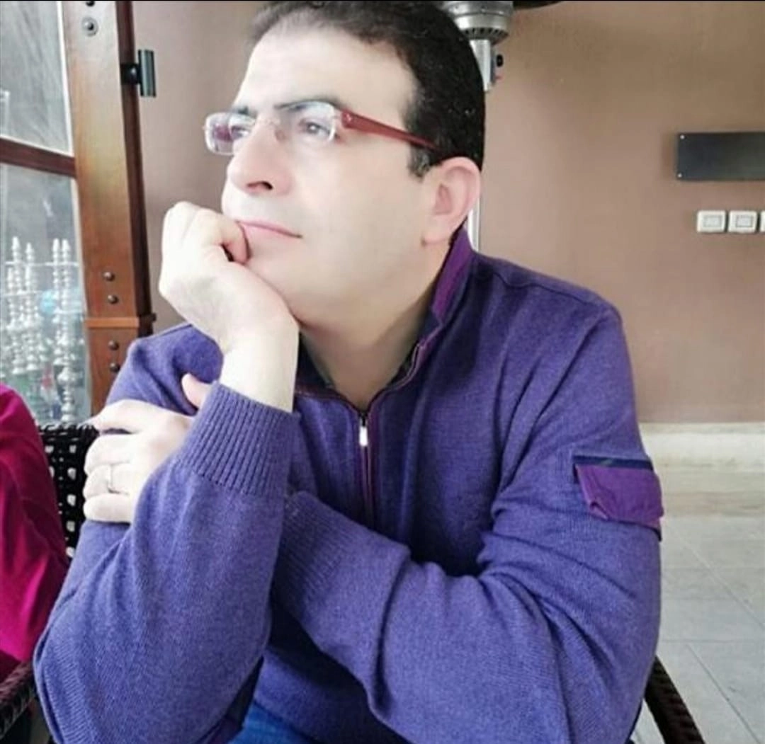 دكتور  صادق عمر رجب إستشاري نفسي