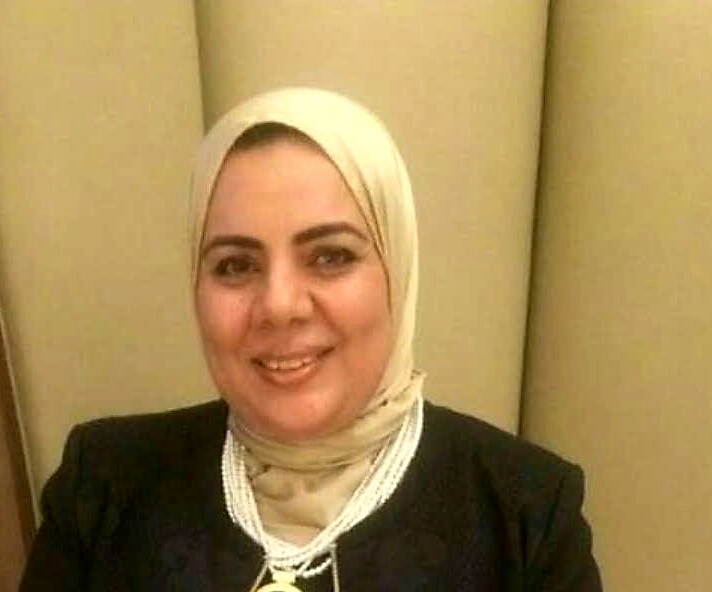 دكتورة علا عبد الحميد صقر استشارى علاج أورام