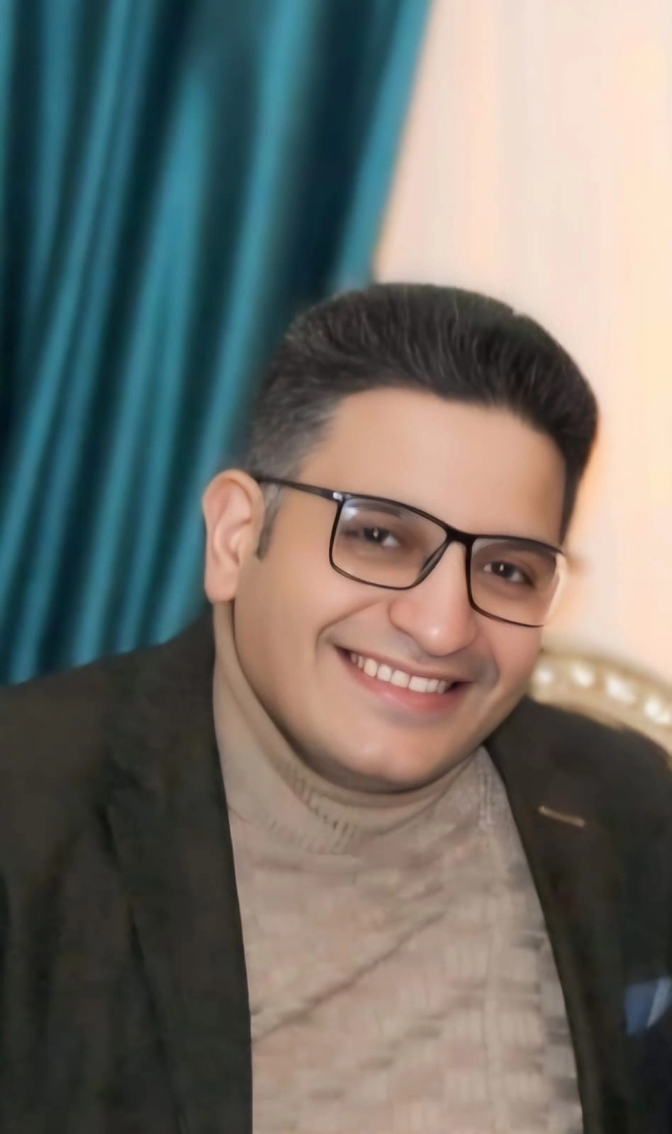 دكتور مصطفى أبو طالب إستشاري النساء والتوليد