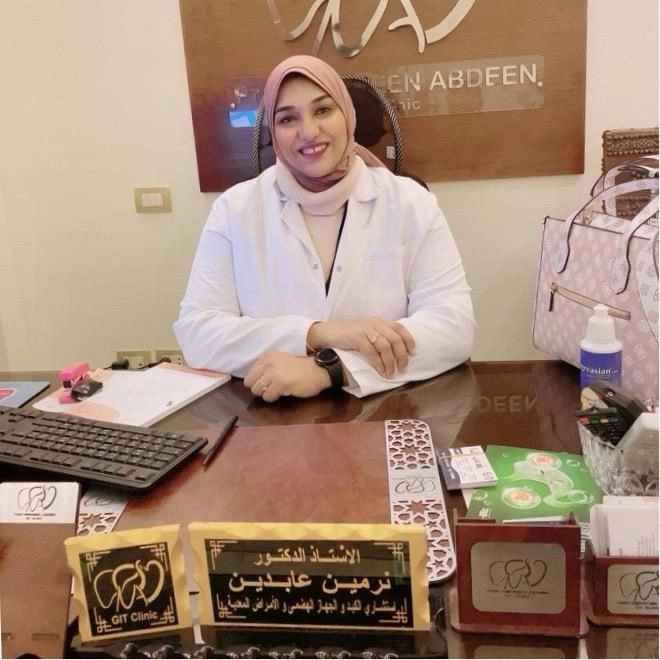 دكتورة نرمين عابدين أستاذ جهاز هضمى وكبد وحميات