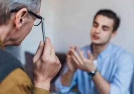 متى تزور الطبيب النفسي؟ | مركز الحياة للصحة النفسية