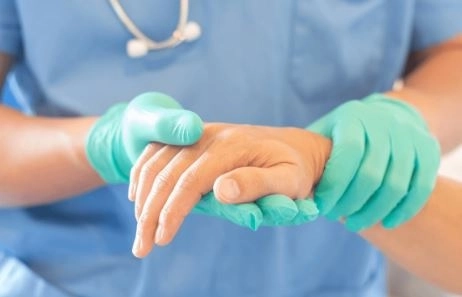 جراحة اليد (تسليك عصب اليد والأوتار): الحلول الطبية المتقدمة