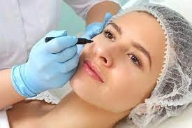 جراحات التجميل المختلفة لتحسين المظهر مع دكتور مصطفى حافظ 
