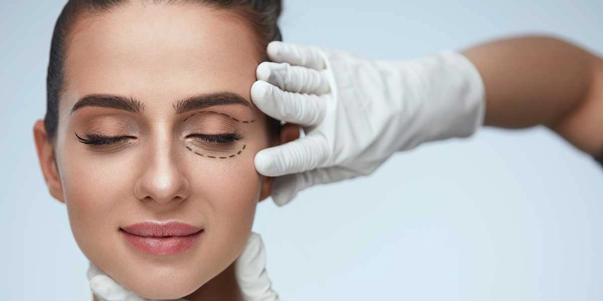 جراحات تجميل الجفون الدقيقة: كل ما يجب معرفته مع دكتور حاتم عجور 