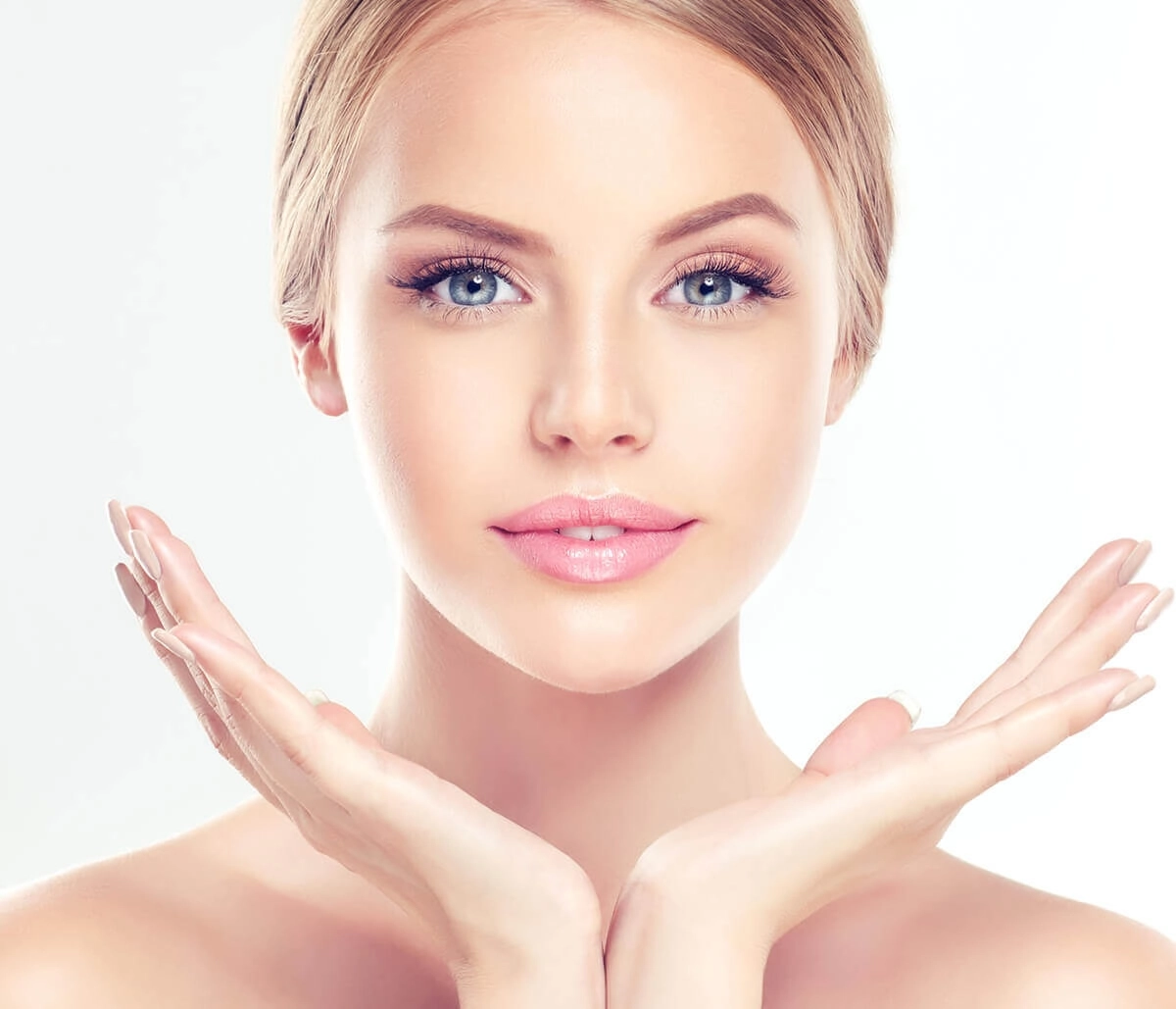 إزالة التصبغات والندبات: مع دكتورة شيرين رمضان إزالة التصبغات والندبات: مع دكتورة شيرين رمضان