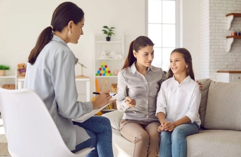 استشارات نفسية فردية وجماعية مع عيادات وعى