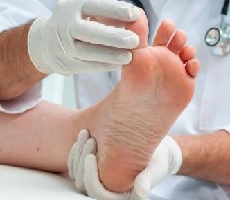 علاج جروح القدم السكرى مع دكتور محمد حمدى العزيزى