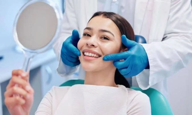 تجميل الأسنان.. الابتسامة المثالية مع دكتور محمد مجاهد تجميل الأسنان.. الابتسامة المثالية مع دكتور محمد مجاهد