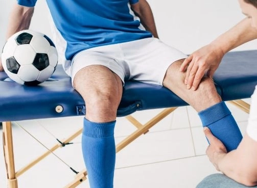 علاج إصابات الملاعب مع دكتور محمود حشيش 
